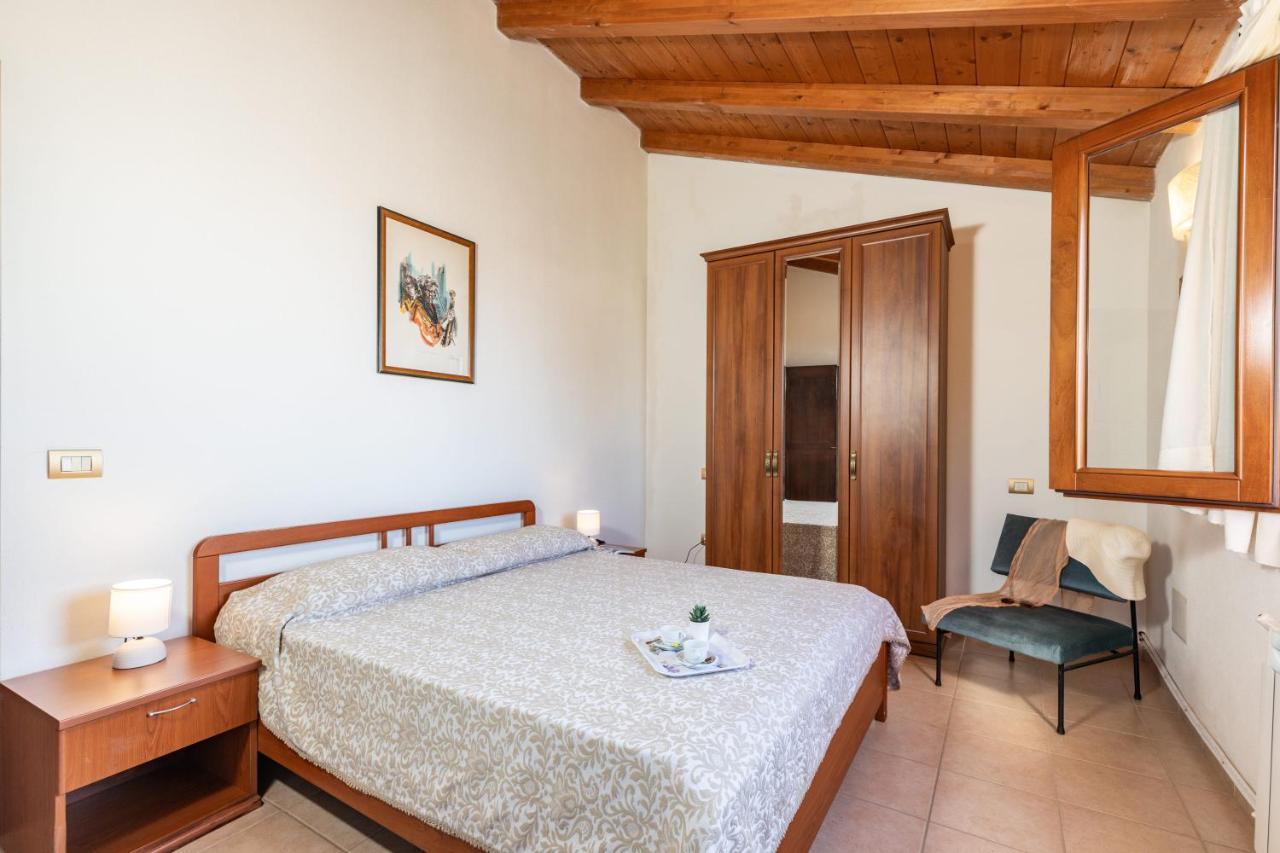 Casa Orfea Appartement Santa Maria Navarrese Buitenkant foto