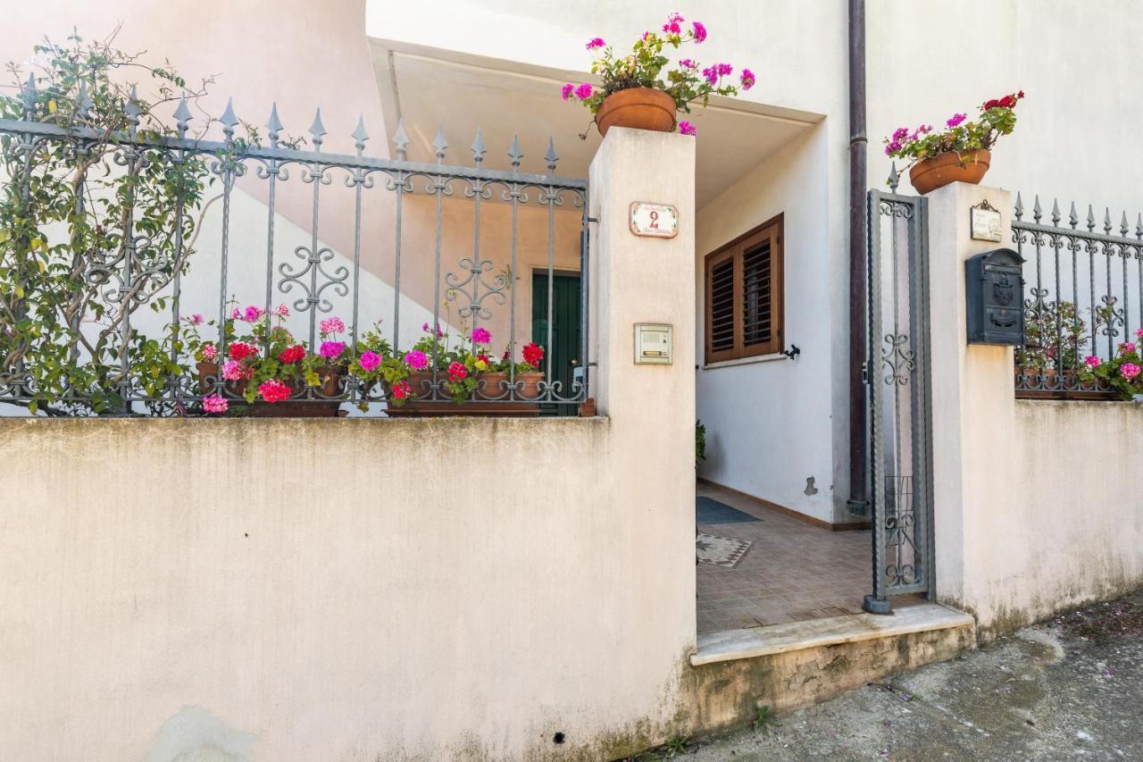 Casa Orfea Appartement Santa Maria Navarrese Buitenkant foto